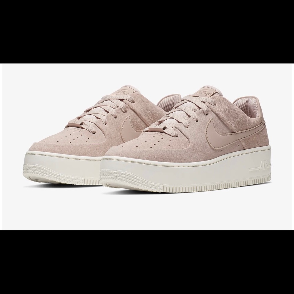 Baby Pink Nike Air Force 1 Sage Low (W 10)